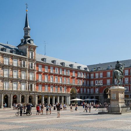 Apartamento En La Puerta Del Sol Apartment Madrid Bagian luar foto