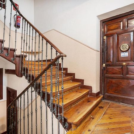 Apartamento En La Puerta Del Sol Apartment Madrid Bagian luar foto
