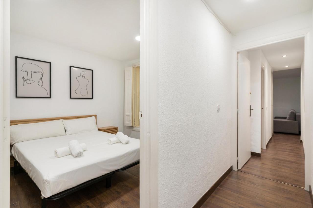 Apartamento En La Puerta Del Sol Apartment Madrid Bagian luar foto