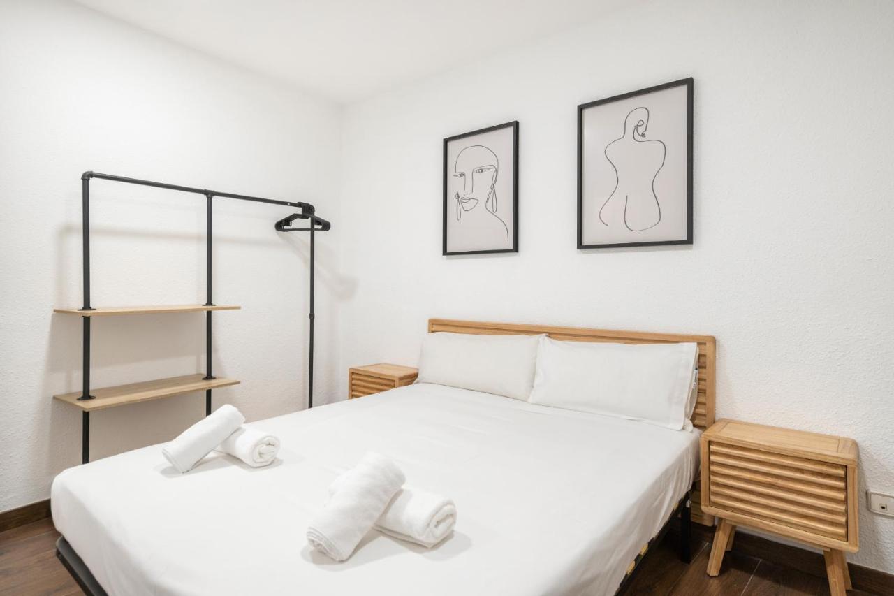 Apartamento En La Puerta Del Sol Apartment Madrid Bagian luar foto