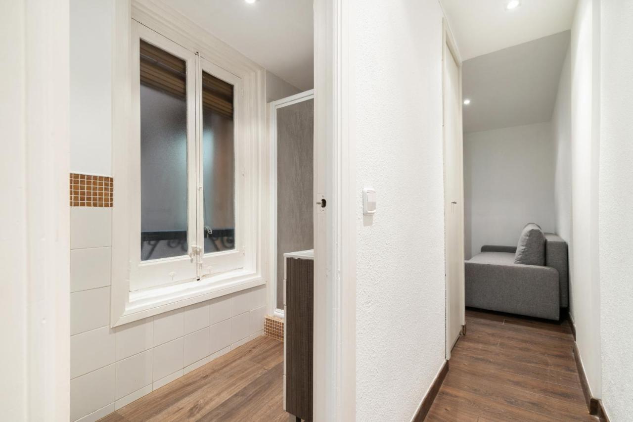Apartamento En La Puerta Del Sol Apartment Madrid Bagian luar foto