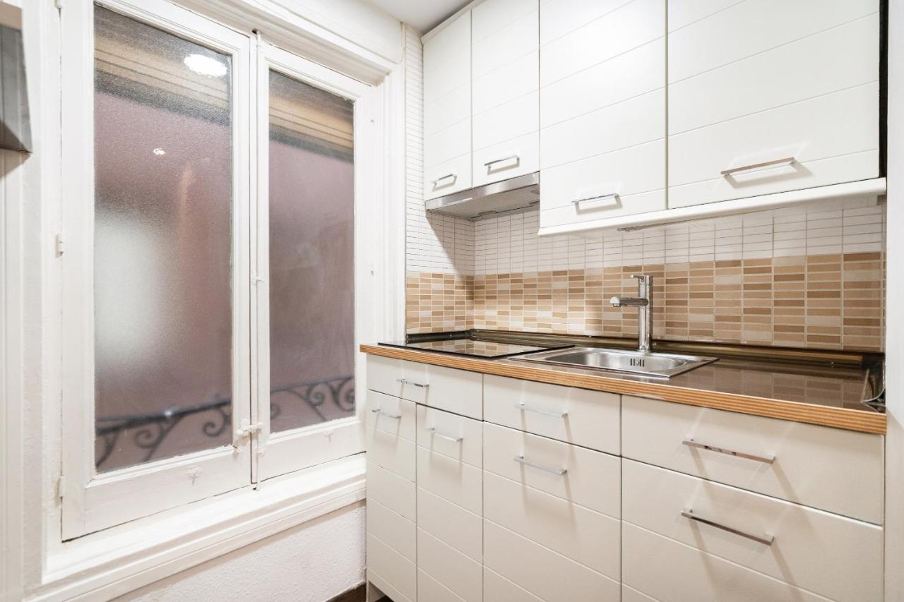 Apartamento En La Puerta Del Sol Apartment Madrid Bagian luar foto